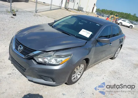 2018 Nissan Altima 2.5 S z USA, uszkodzony, nr VIN 1N4AL3AP8JC119655